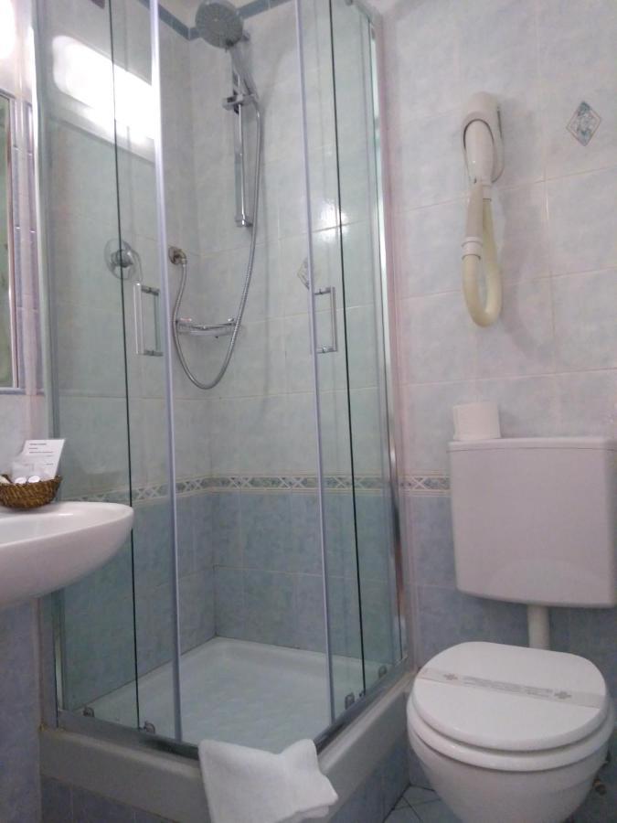 ג'נובה Hotel Twenty Nine מראה חיצוני תמונה