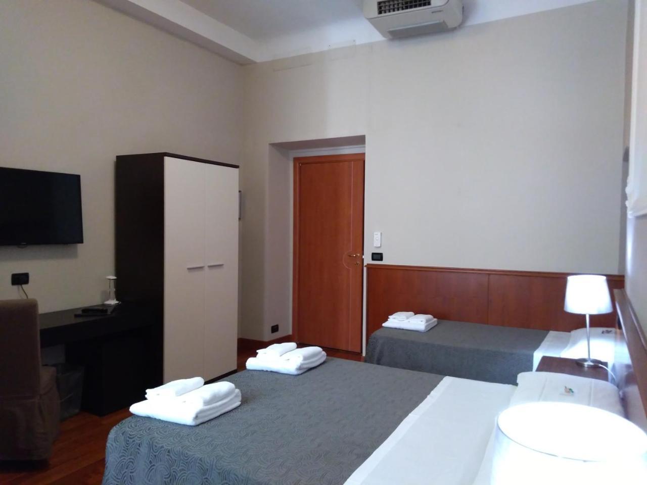 ג'נובה Hotel Twenty Nine מראה חיצוני תמונה